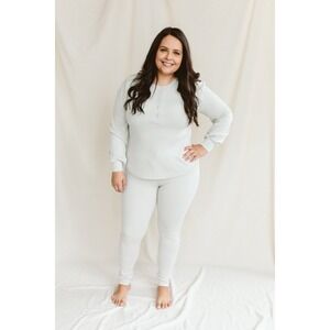Goumi Women's Waffle Knit Henley And Pant Lounge Set In Stone Size Medium